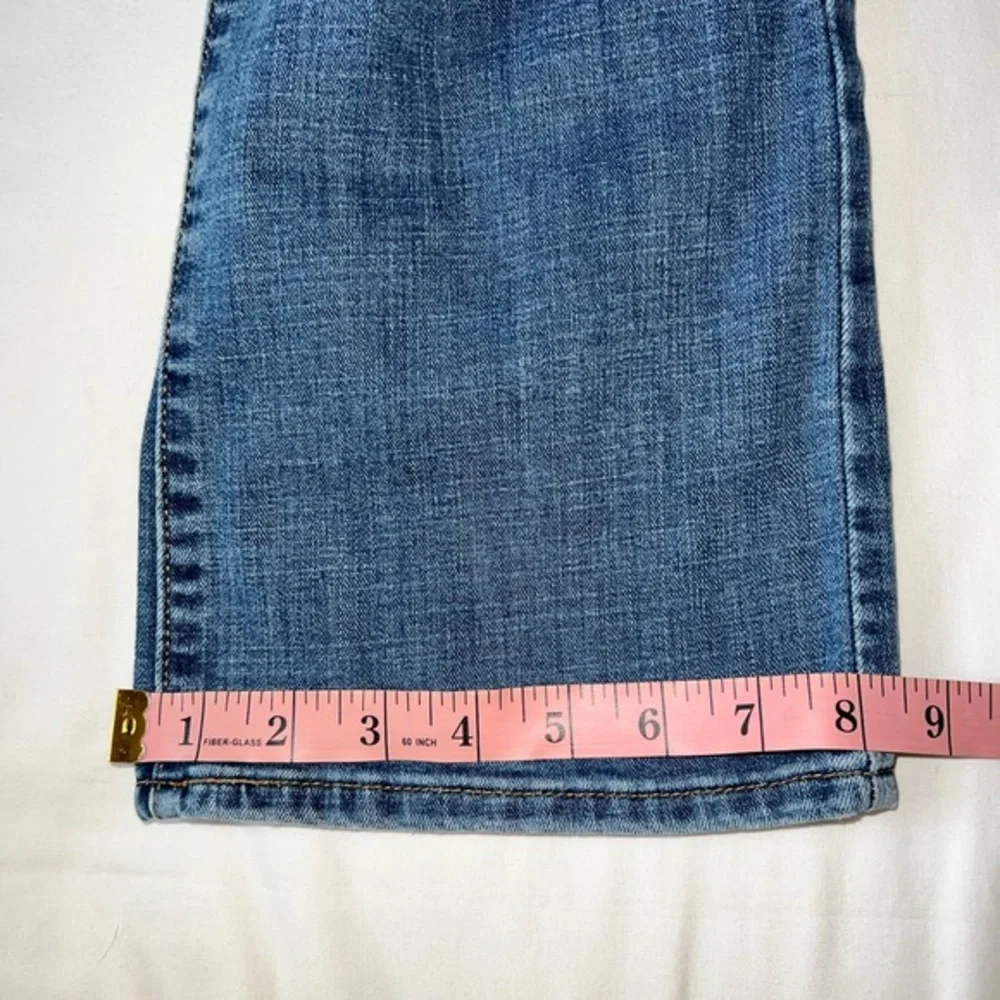 Levi’s Women’s Classic Boot size 30 Blue Denim Pre loved and in great condition - Picture 9 of 9